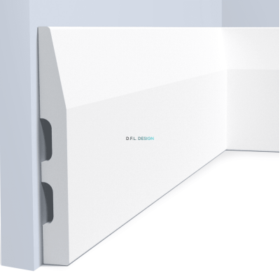 Напольный плинтус HIWOOD B120